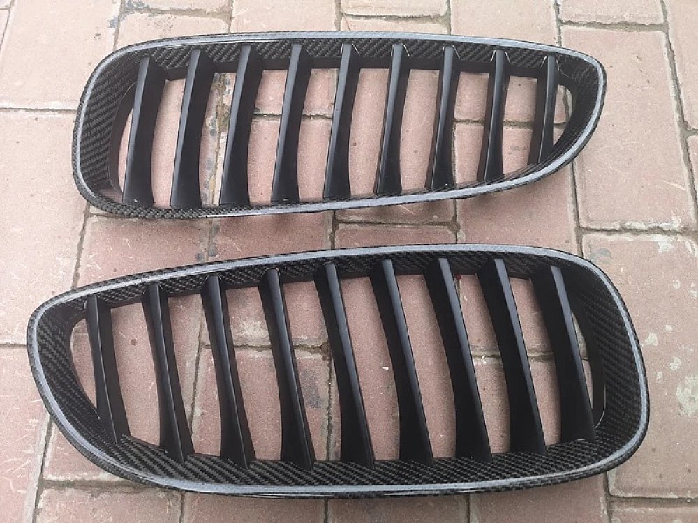 Carbon fiber Front Grille for BMW  E89 Z4  2010-2014