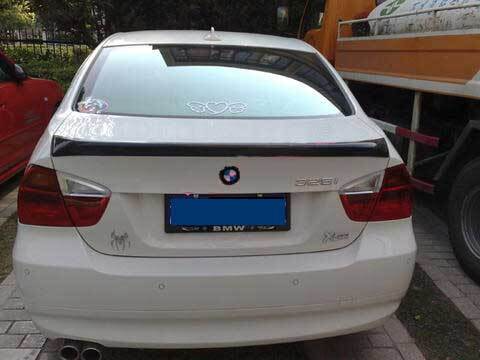 OEM TYPE REAL CARBON FIBER TRUNK LIP SPOILER For BMW E90 330 320 325 2006-2008