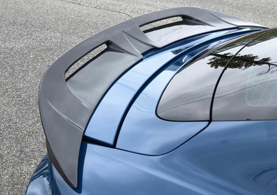Carbon Fiber Rear Boot Spoiler Wing Flap trim Fit For Porsche Taycan 2020-2022