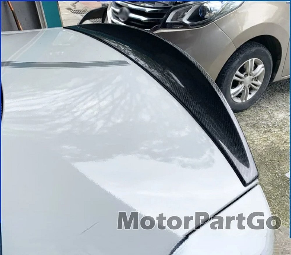 For Maserati GT modified MC carbon fiber tail  T060