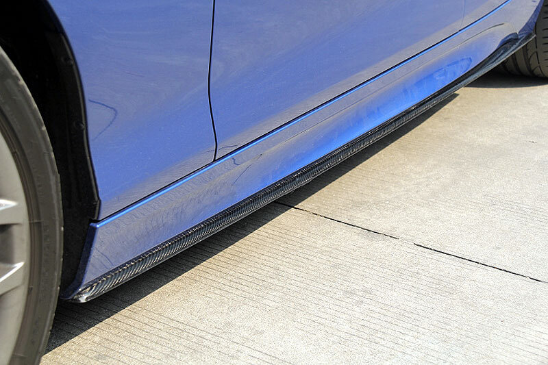 P style Real Carbon Fiber Side Skirt Extensions for BMW F20 1-Series M135 4door
